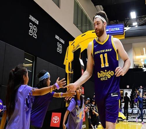 沙特亚洲杯,前场仅攻入,一球,亚博,YaBo,亚博官网,亚博体育官网,亚博体育下载,亚博APP